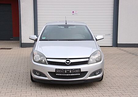 Opel Astra H Twin Top Edition