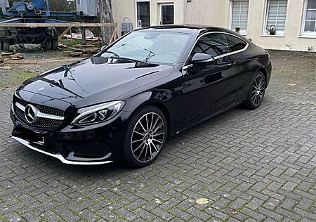 Mercedes-Benz C 200 4MATIC AMG LINE MEMO/PANO/BURMESTER