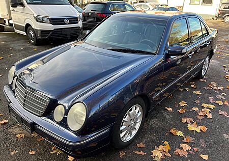 Mercedes-Benz E 240 Autom. Elegance XENON*KLIMA*ALU*TÜV!!!