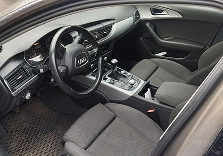 Audi A6 2.0 TDI Avant -