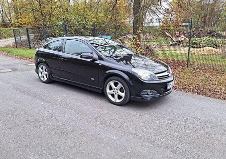 Opel Astra GTC 1.8 ECOTEC Sport Edition OPC-Line