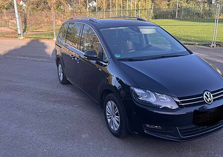 VW Sharan Volkswagen 2.0 TDI DSG 130kW BlueMotion Tech LIF...