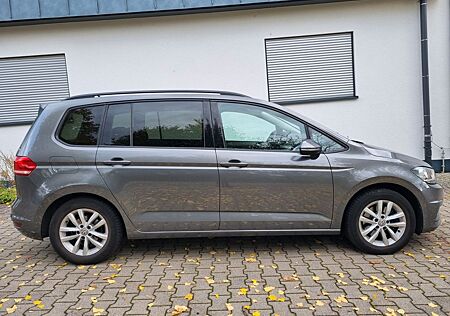 VW Touran Volkswagen 1.2 TSI Comfortline BMT