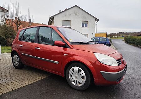 Renault Scenic Privilege 1.9 dCi FAP 96kW Expression