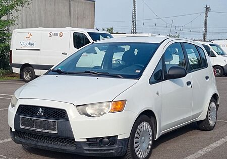 Mitsubishi Colt Lim. 5-trg. ClearTec Inform