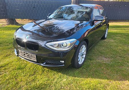 BMW 116i 1er Navi SH Alus Allwetterreifen