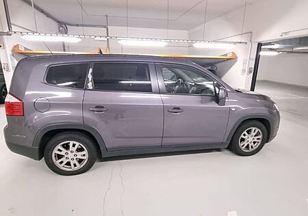 Chevrolet Orlando 2.0 LTZ MT LTZ