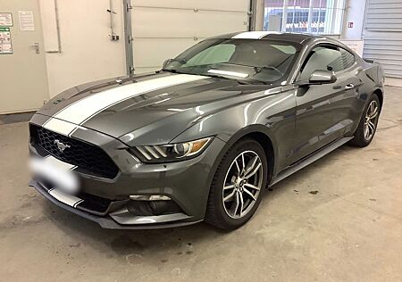 Ford Mustang 2.3 EcoBoost Coupe Aut.+Klimaaut.+EU6+