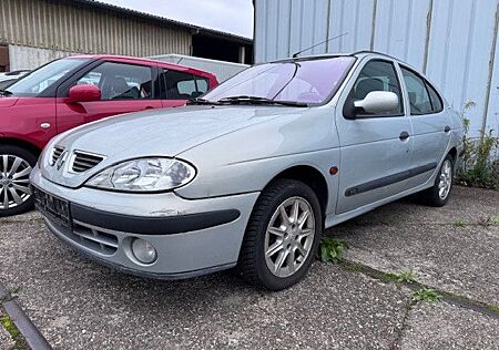 Renault Megane Classic 1.9 Diesel RT