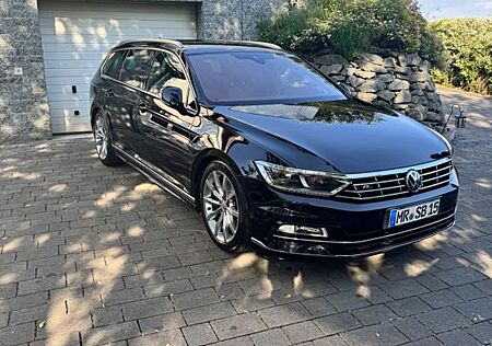 VW Passat Variant Volkswagen 2.0 TDI DSG R R-Line 4 Motion