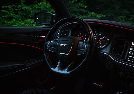 Dodge Charger SRT Hellcat Widebody Grail-Klappen Ambiente