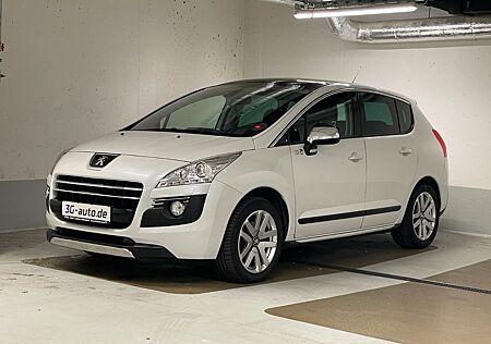 Peugeot 3008 HYBRID4//VOLL//ALLRAD//8-FACHBEREIFT//HUD