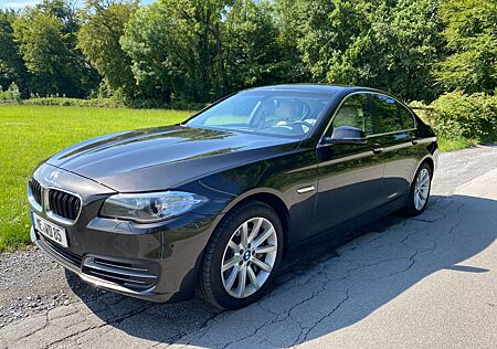 BMW 528i xDrive F10 LCI