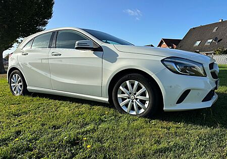 Mercedes-Benz A 180 d Style Style