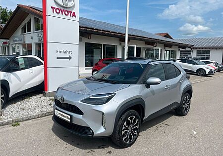 Toyota Yaris Cross Hybrid Teamplayer*Safety-&Winterpak*