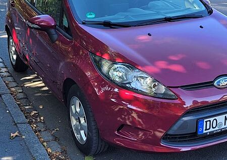 Ford Fiesta Zahnriemen gewechselt - TÜV 07/2027
