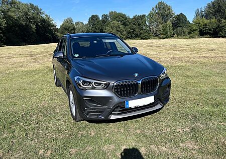 BMW X1 xDrive20d 190PS, Allrad, Autom. - wenig km -