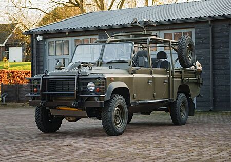 Land Rover Defender 130 WMIK