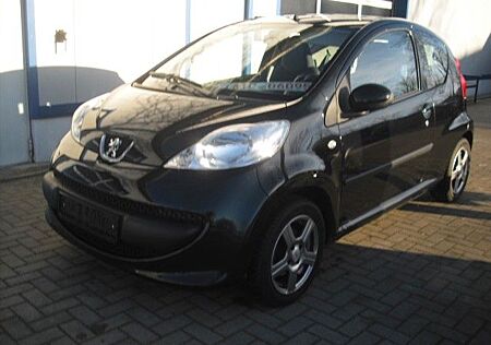 Peugeot 107 Filou/118.845 km/Service+TÜV neu