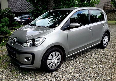 VW Up Volkswagen ! MOVE ! KLIMA SITZHEIZUNG PDC KAMERA 19TKM
