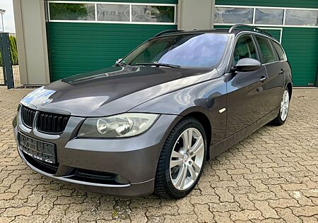 BMW 325i Touring/PANO/AUTOMATIK/PDC/MEMORY/