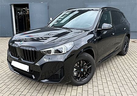 BMW X1 xDrive23i M Sport, GARANTIE, 2500km