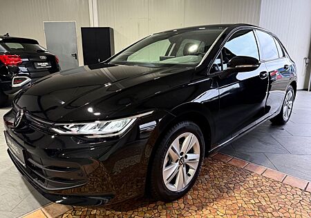 VW Golf Volkswagen VIII Lim. 1.5 eTSI Life *2 Jahre Garantie*