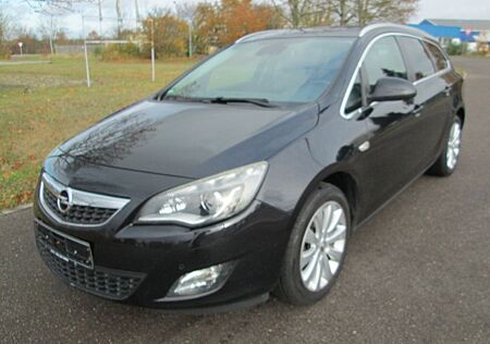 Opel Astra J Sports Tourer Innovation