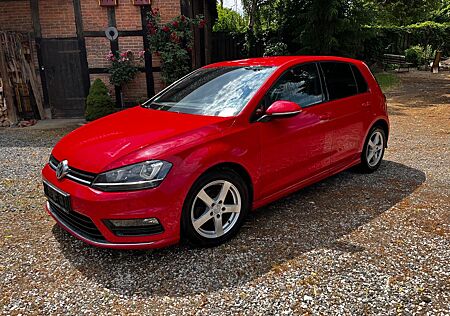 VW Golf Volkswagen 1.2 TSI R-Line