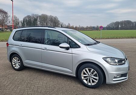 VW Touran Volkswagen 1.6 TDI SCR DSG Comfortline BMT Comfo...