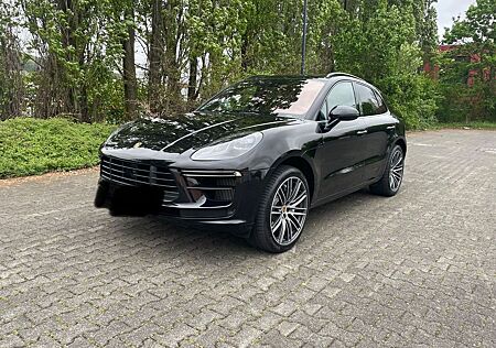 Porsche Macan Turbo Scheckheft Apprvd 07/25 MwSt. ausw.