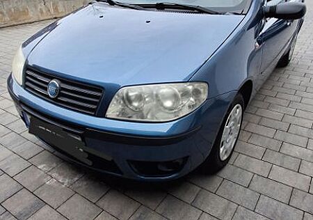 Fiat Punto 1.2 8V Active Clima Active Clima