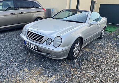 Mercedes-Benz CLK 230 KOMPRESSOR AVANTGARDE Automatik