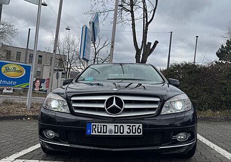 Mercedes-Benz C 200 CGI BlueEFFICIENCY AVANTG. Autom. AVAN...