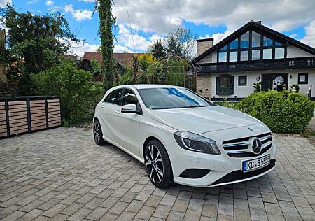 Mercedes-Benz A 180 -