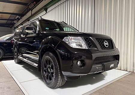 Nissan Navara Pickup Double Cab LE V6 4X4*Leder*Hardtop