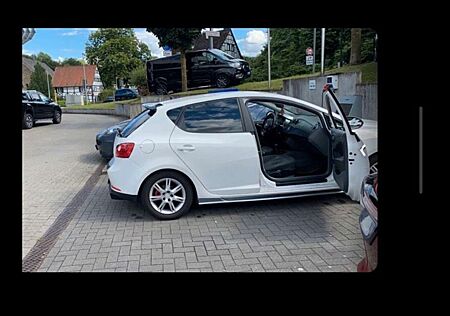 Seat Ibiza 1.4 Tüv bis 2027