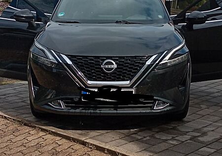 Nissan Qashqai 1.3 DIG-T MHEV 158PS N-Connecta N-Co...