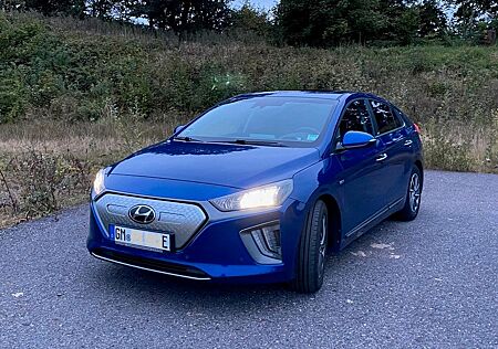 Hyundai Ioniq ELEKTRO Premium Infinity Schiebedach