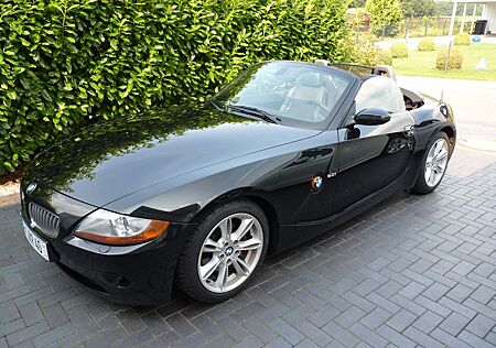 BMW Z4 3.0i - original & unverbastelt - Checkheft