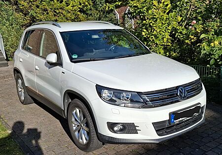 VW Tiguan Volkswagen 1.4 TSI 92 BMT LOUNGE Sport & Style L...