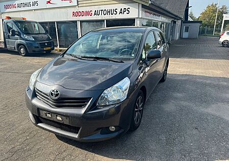 Toyota Verso 2.0l D-4D Life 7 Seats * Panorama *