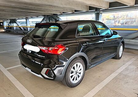 Audi A1 25 TFSI citycarver citycarver