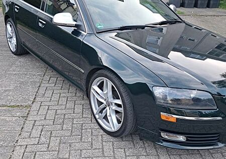 Audi A8 L 4.2 FSI tiptronic quattro 20Zoll Navi Xenon