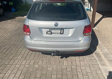 VW Golf Volkswagen 1.9 TDI BlueMotion Comfortline Variant ...