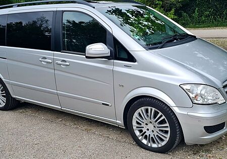 Mercedes-Benz Viano 3.0 CDI AVANTGARDE lang,Pano,Leder,Klima