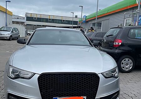 Audi A5 2.0 TFSI S tronic quattro -