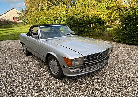Mercedes-Benz SL 500 500SL EURO RHD Full History