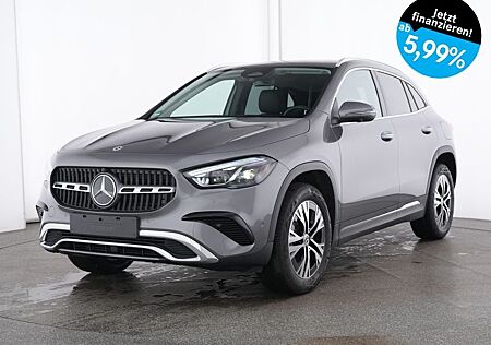 Mercedes-Benz GLA 180 PROGRESSIVE DISTRONIC MULTIBEAM KEYLESS