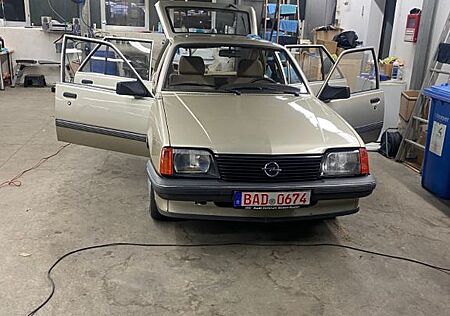 Opel Ascona
